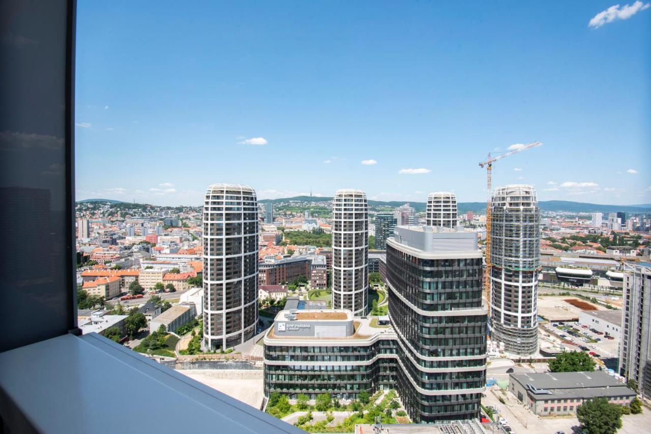 Apartament Luxury 1Bdrm On The 28Th Floor Bratysława Zewnętrze zdjęcie