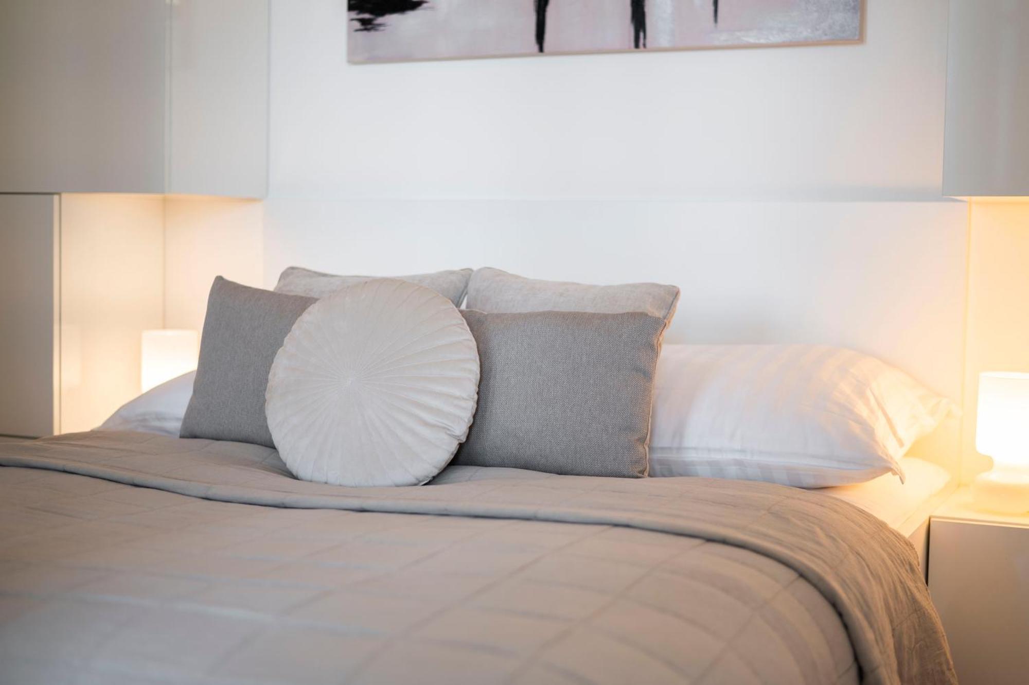 Apartament Luxury 1Bdrm On The 28Th Floor Bratysława Zewnętrze zdjęcie