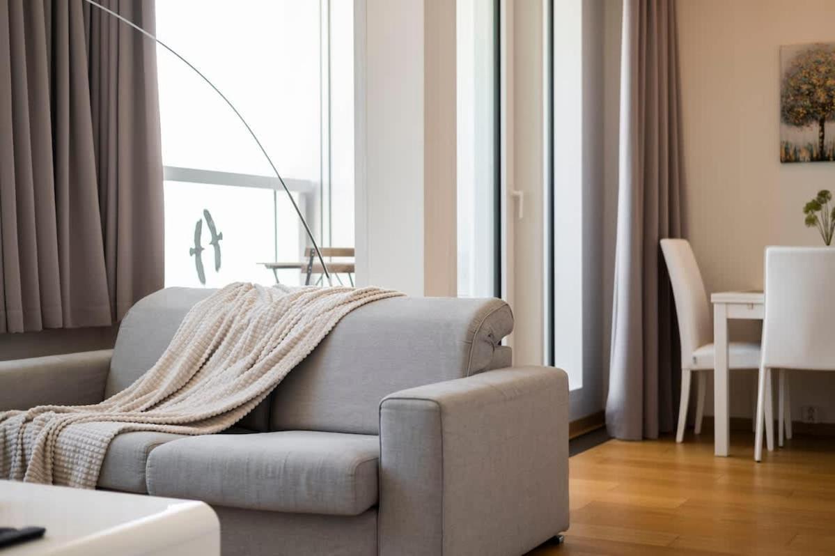 Apartament Luxury 1Bdrm On The 28Th Floor Bratysława Zewnętrze zdjęcie