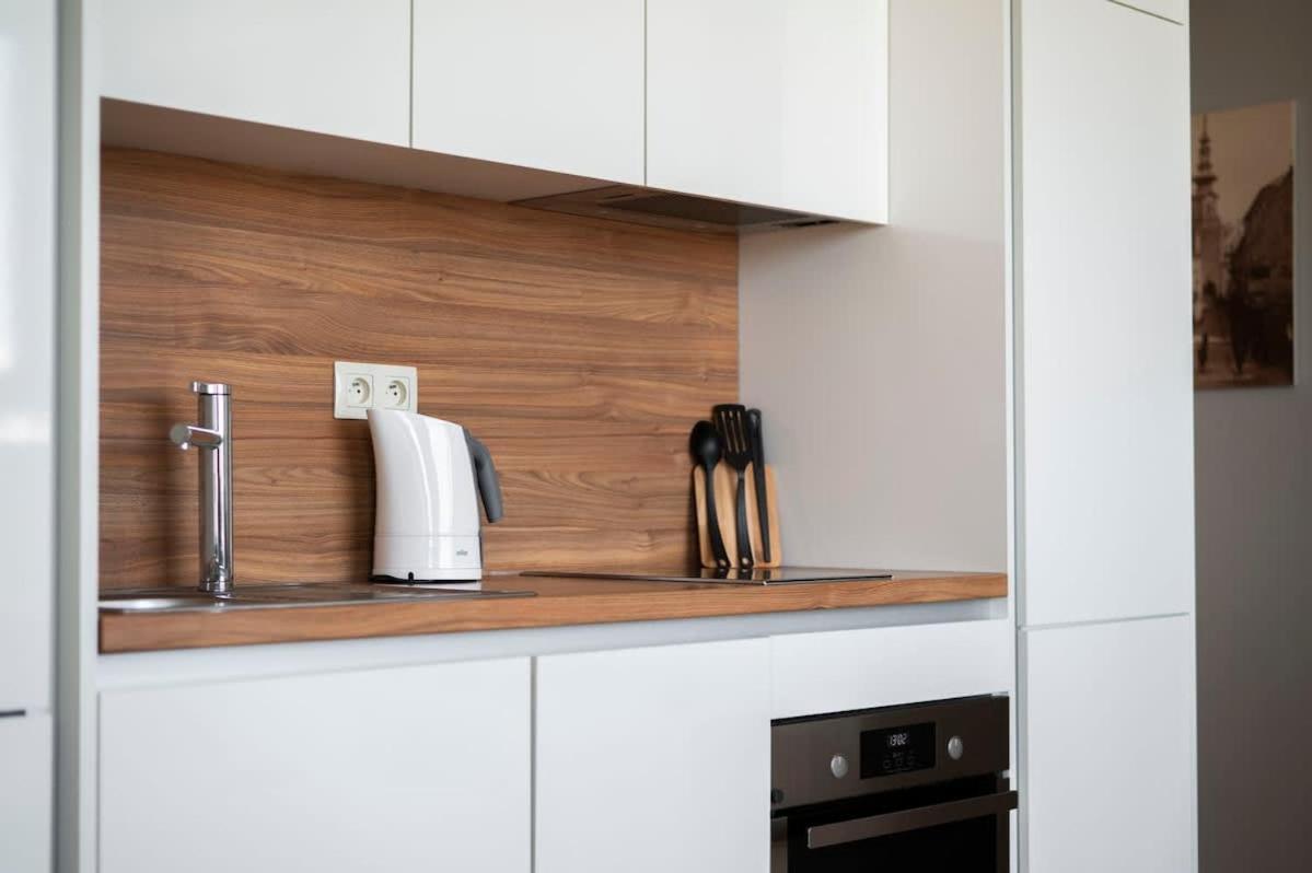 Apartament Luxury 1Bdrm On The 28Th Floor Bratysława Zewnętrze zdjęcie